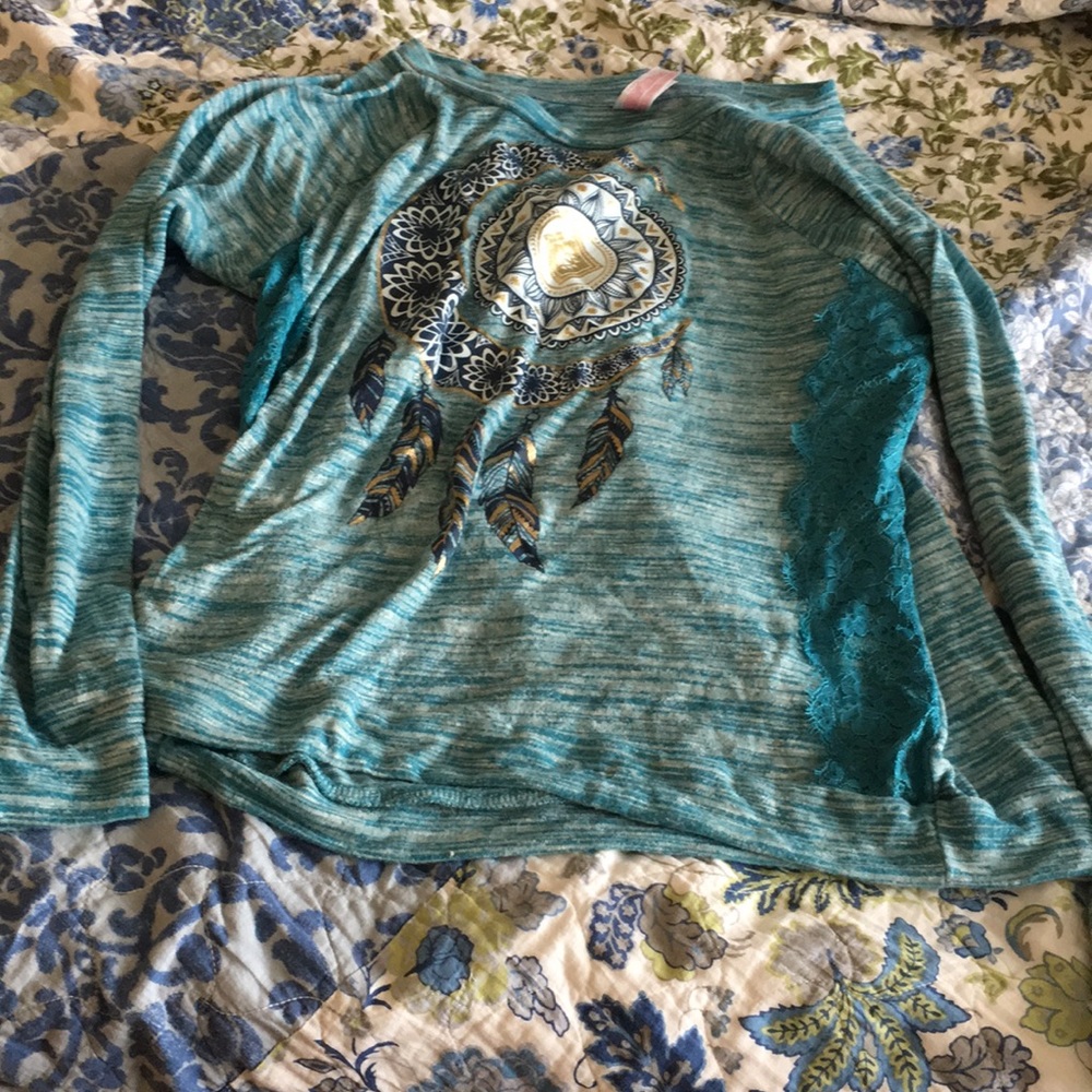 Long sleeve from NOBO.